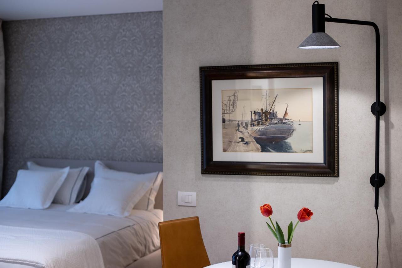Seven Luxury Suites Tirana Exterior foto
